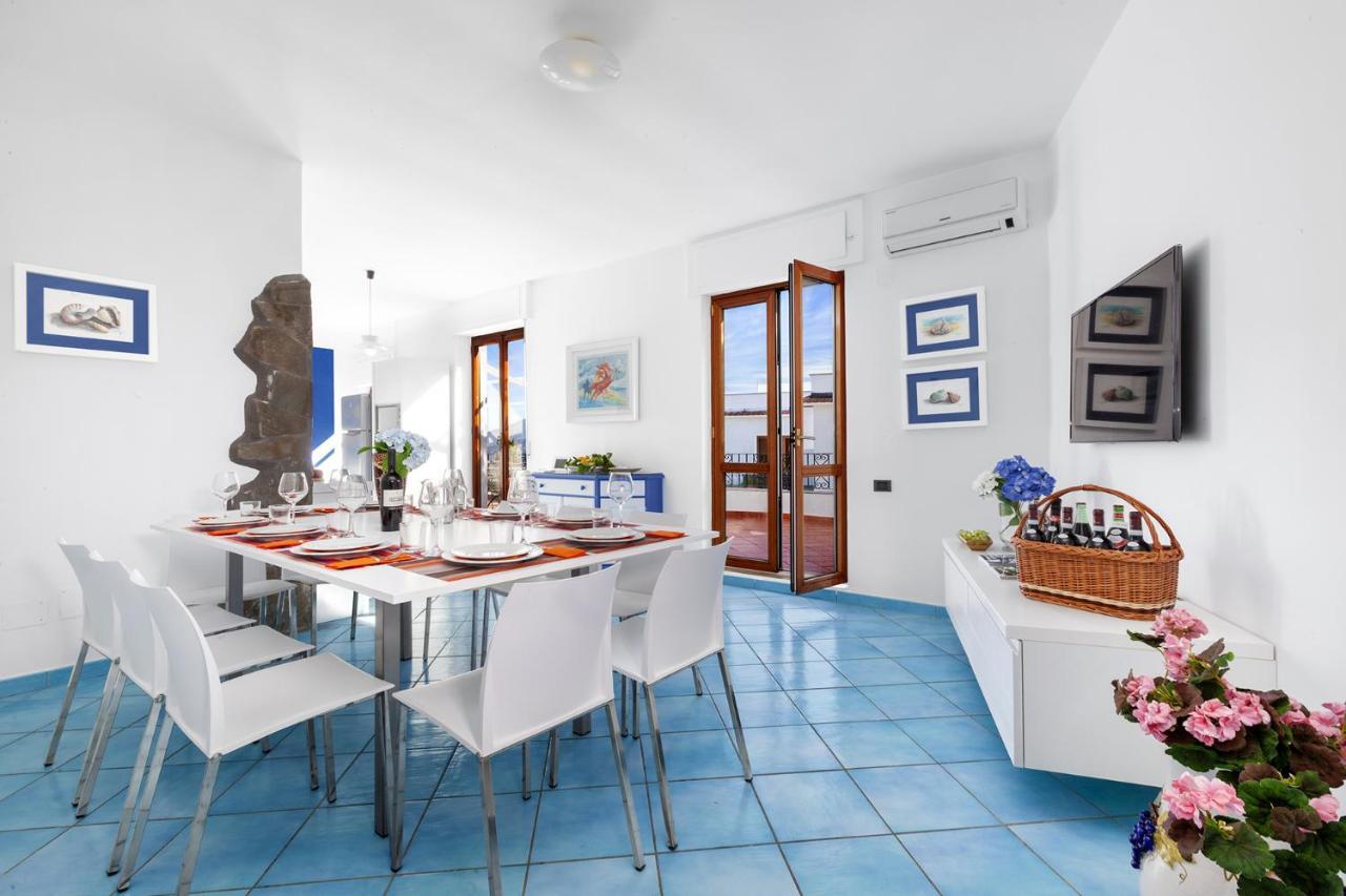 - Bianca Villa Sorrente