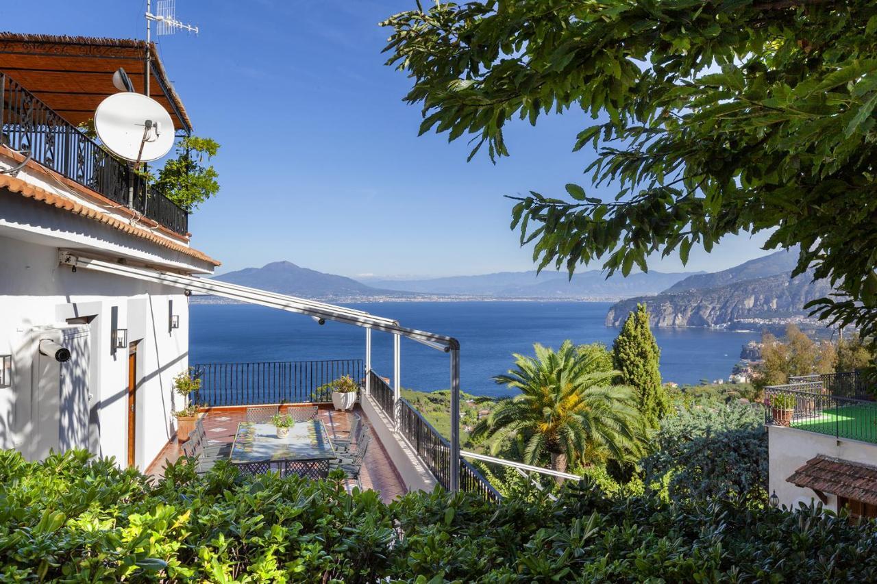 Villa - Bianca Sorrente
