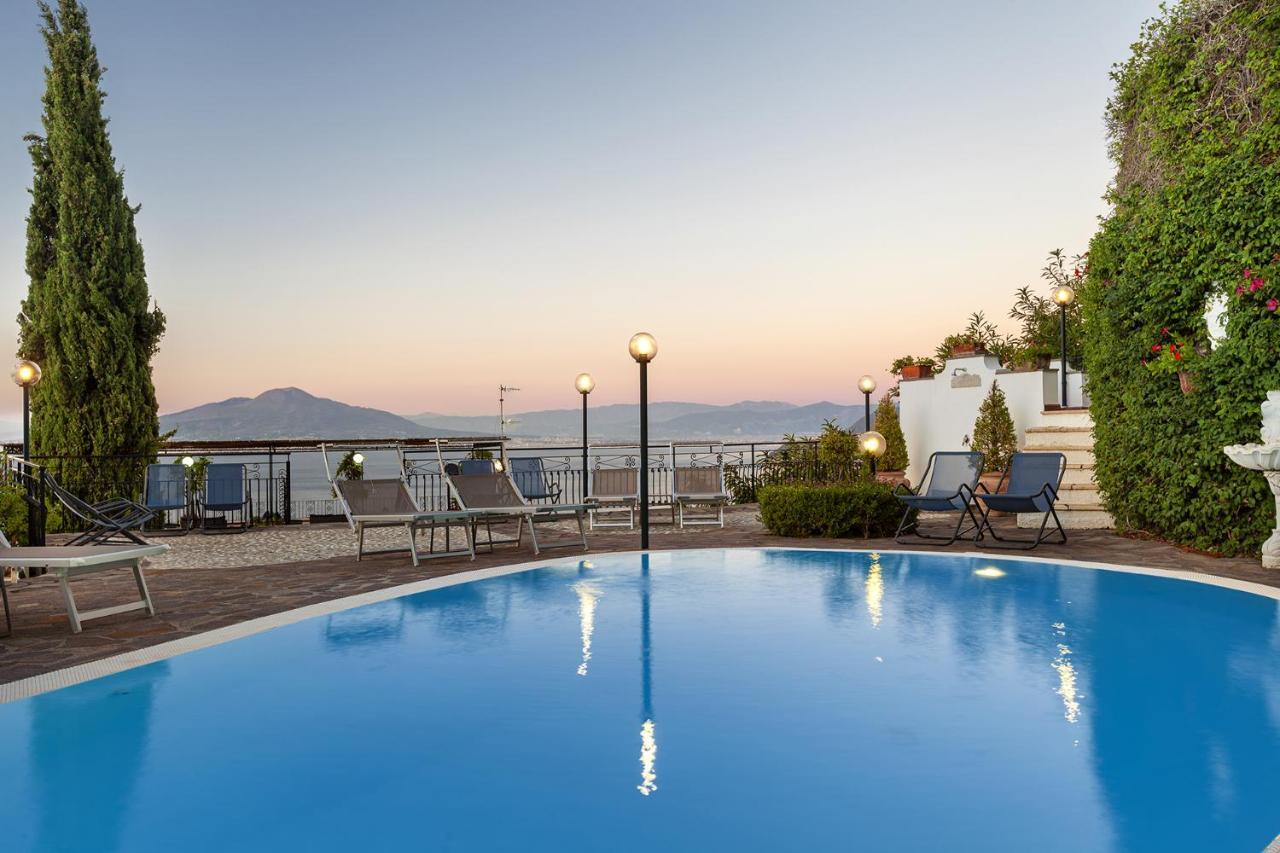 Villa - Bianca Sorrente